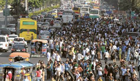 manila-traffic-panobamagblog-by-james-deakin