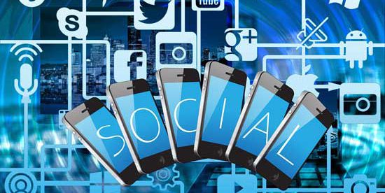 2-IMAGE-Social-Media-Icons-Smartphones-Pixabay20181230